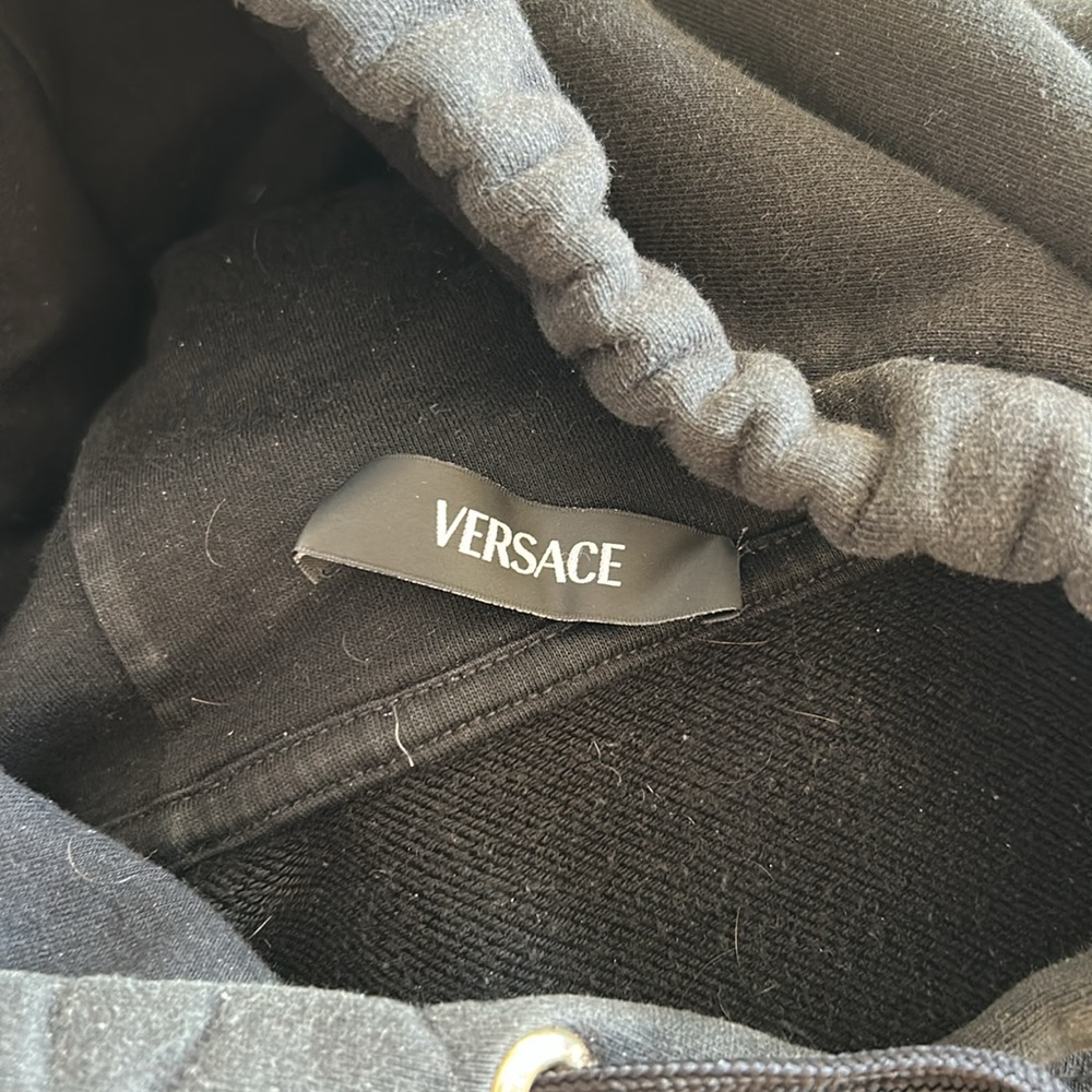 Versace La Medusa Black Hoodie with Gold Accents - Picture 10 of 12